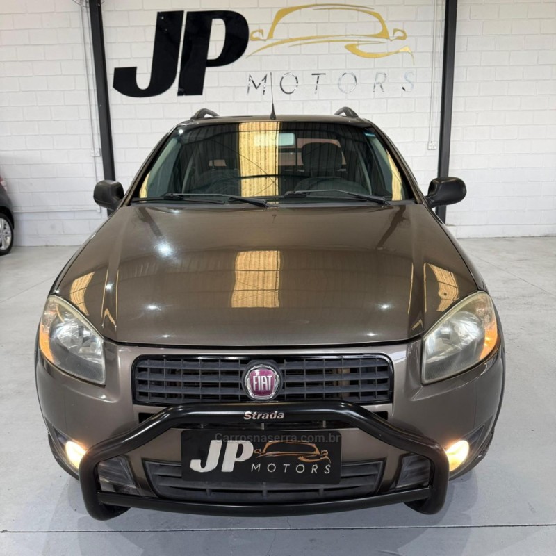 STRADA 1.4 FREEDOM CD 8V FLEX 2P MANUAL - 2013 - NOVO HAMBURGO