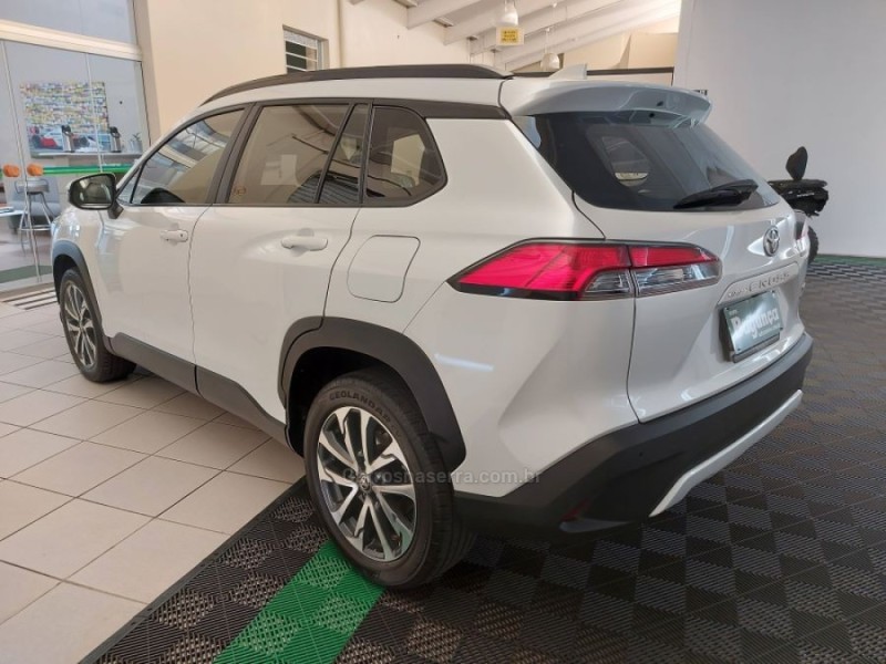 COROLLA 2.0 CROSS XRE 16V FLEX 4P AUTOMÁTICO - 2023 - NOVO HAMBURGO