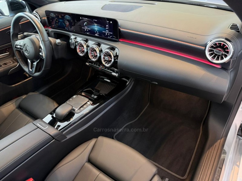 CLA 250 2.0 SPORT 16V TURBO GASOLINA 4P AUTOMÁTICO - 2023 - SãO LEOPOLDO