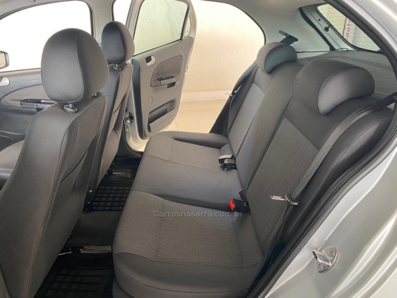 GOL 1.0 MI CITY 8V FLEX 4P MANUAL - 2013 - LAJEADO