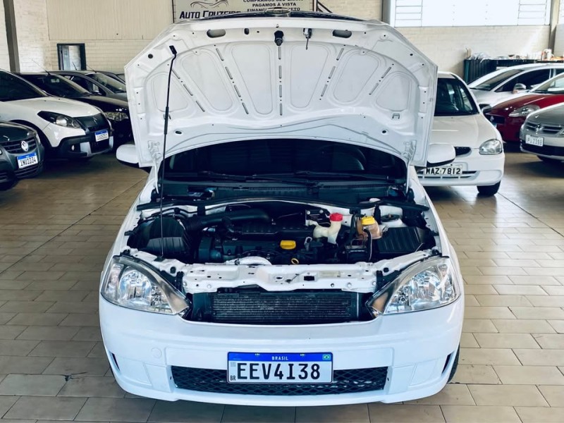 CORSA 1.8 MPFI PREMIUM SEDAN 8V FLEX 4P MANUAL - 2009 - CAXIAS DO SUL