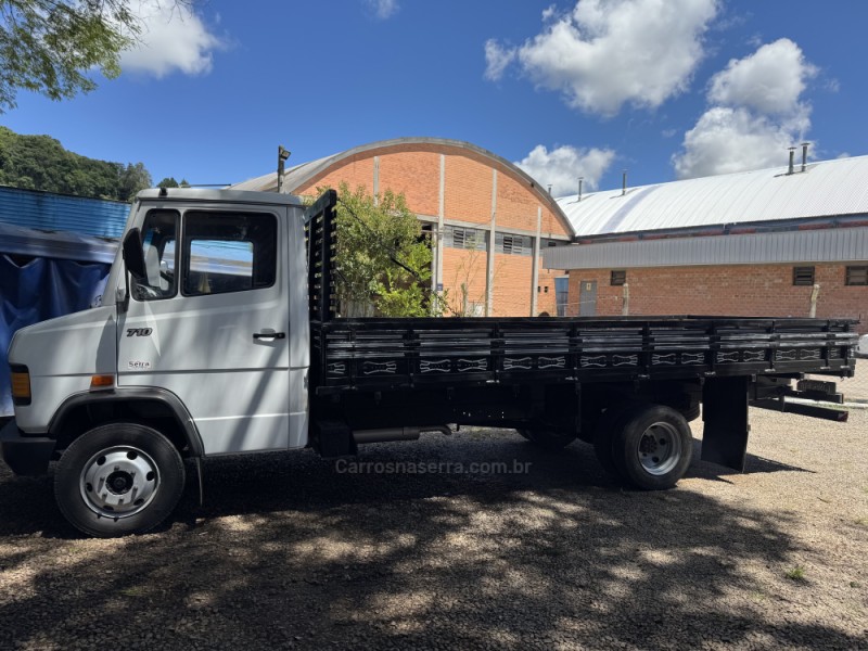 710  - 2000 - GARIBALDI