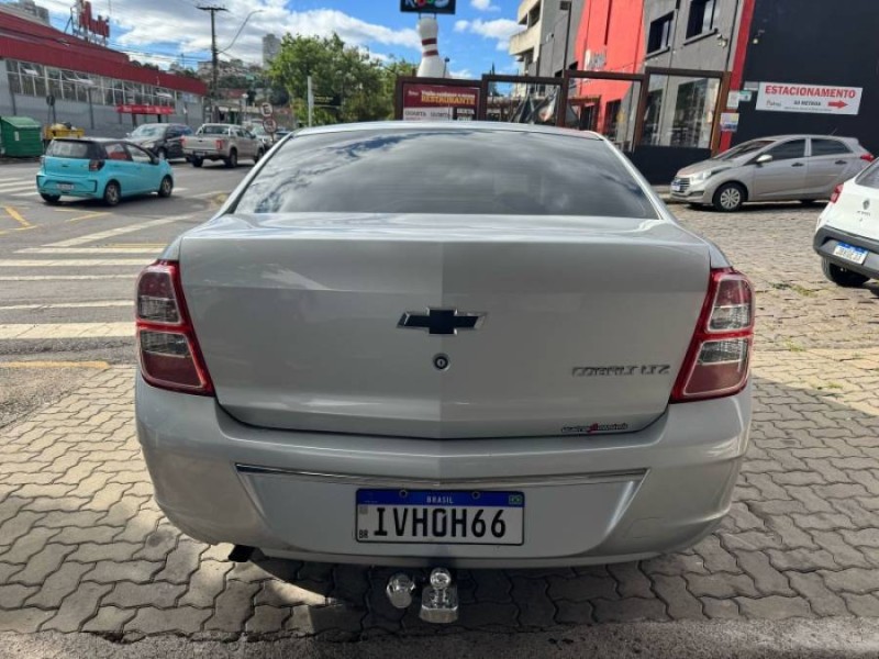 COBALT 1.4 MPFI LTZ 8V FLEX 4P MANUAL - 2014 - CAXIAS DO SUL