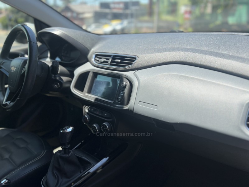 ONIX 1.4 MPFI LTZ 8V FLEX 4P MANUAL - 2019 - CAMPO BOM