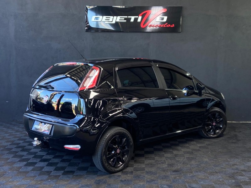 PUNTO 1.4 ATTRACTIVE 8V FLEX 4P MANUAL - 2013 - CAXIAS DO SUL