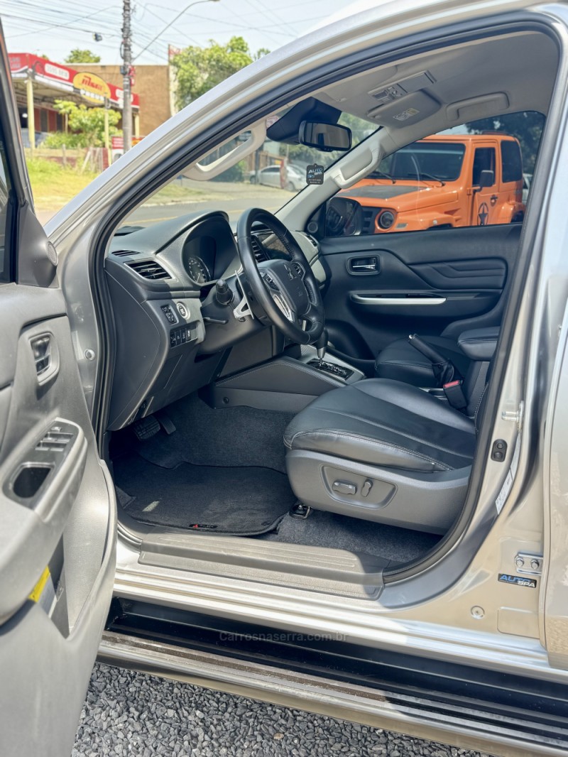 L200 TRITON 2.4 HPE-S SPORT 4X4 CD 16V DIESEL 4P AUTOMÁTICO - 2023 - NOVO HAMBURGO