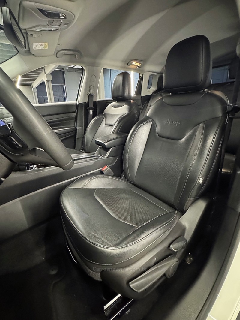 COMPASS 1.3 LONGITUDE T270 16V TURBO FLEX 4P AUTOMÁTICO - 2022 - PASSO FUNDO