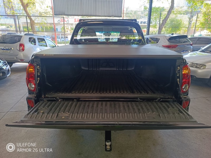 L200 TRITON 2.4 HLS 4X2 CD 16V FLEX 4P MANUAL - 2015 - CAXIAS DO SUL