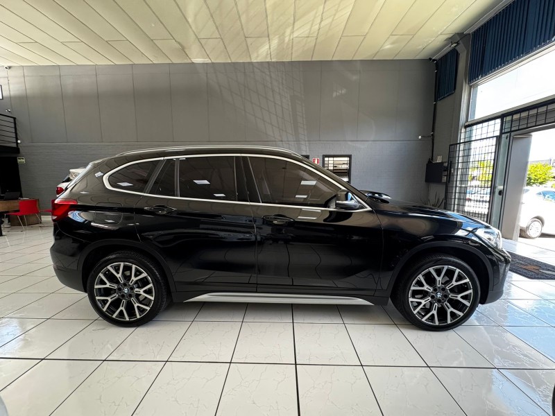 X1 2.0 SDRIVE20I X-LINE PLUS 16V TURBO 4P AUTOMÁTICO - 2022 - CAXIAS DO SUL