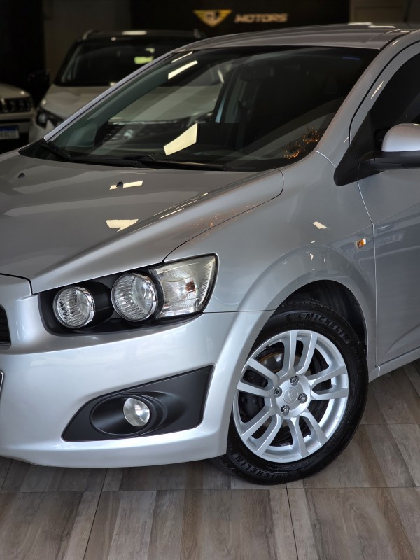 SONIC 1.6 LTZ SEDAN 16V FLEX 4P MANUAL - 2013 - CAXIAS DO SUL