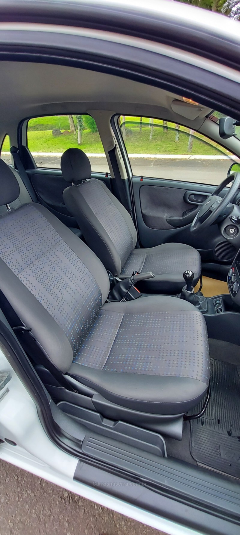 CORSA 1.4 MPFI MAXX 8V FLEX 4P MANUAL - 2012 - BOM PRINCíPIO