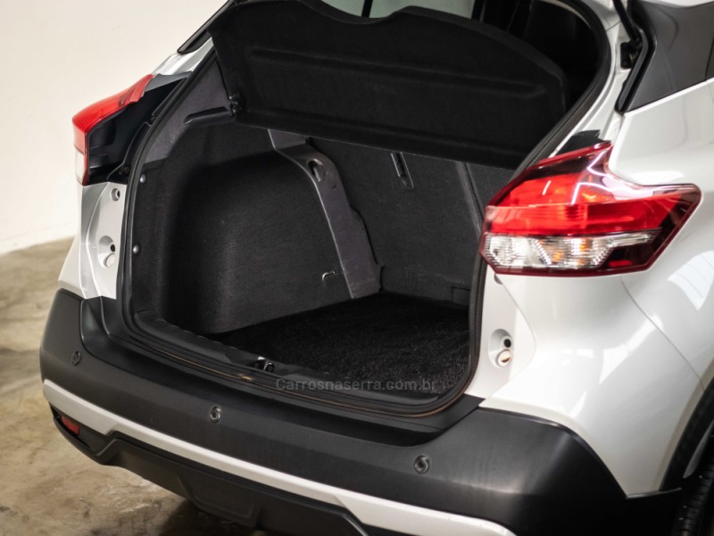 KICKS 1.6 16V FLEX SV 4P XTRONIC - 2017 - CAXIAS DO SUL