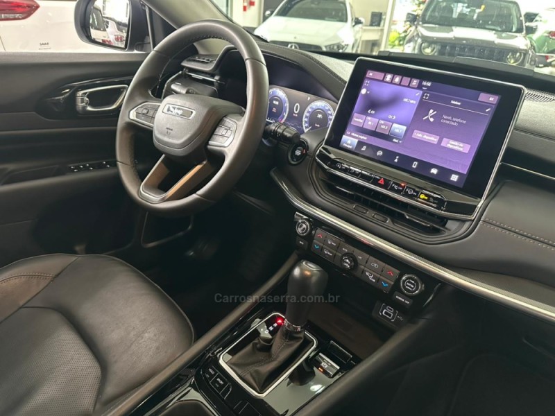 COMPASS 1.3 LIMITED T270 16V TURBO FLEX 4P AUTOMÁTICO - 2023 - NOVO HAMBURGO