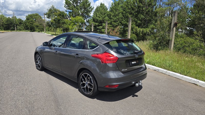 FOCUS 2.0 TITANIUM PLUS 16V FLEX 4P AUTOMÁTICO - 2016 - BENTO GONçALVES