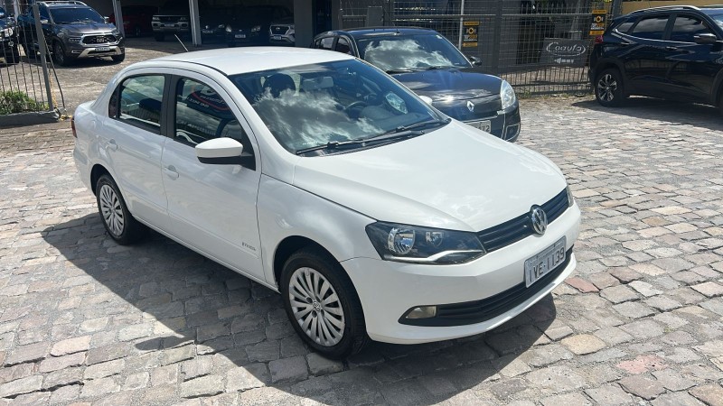 VOYAGE 1.0 MI CITY 8V FLEX 4P MANUAL - 2014 - FARROUPILHA