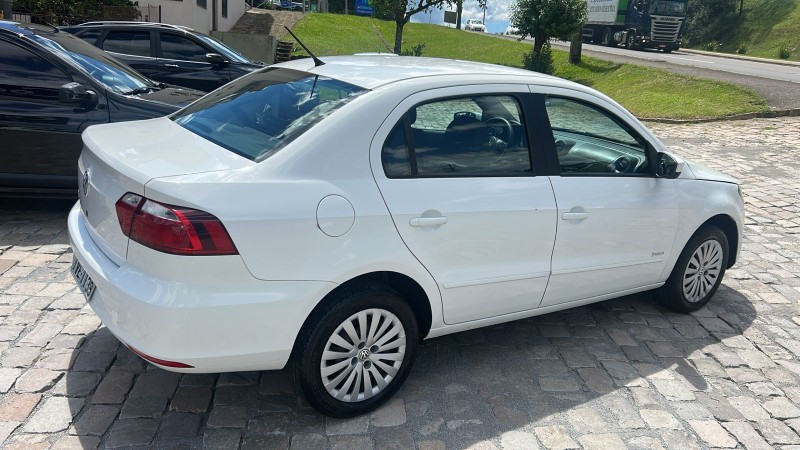 VOYAGE 1.0 MI CITY 8V FLEX 4P MANUAL - 2014 - FARROUPILHA