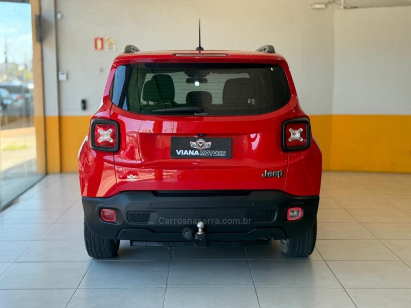 RENEGADE 1.8 16V FLEX LONGITUDE 4P AUTOMÁTICO - 2016 - SAPUCAIA DO SUL