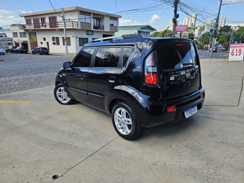 SOUL 1.6 EX 16V GASOLINA 4P MANUAL - 2011 - CAXIAS DO SUL