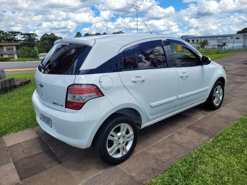 AGILE 1.4 MPFI LTZ 8V FLEX 4P MANUAL - 2012 - CARLOS BARBOSA