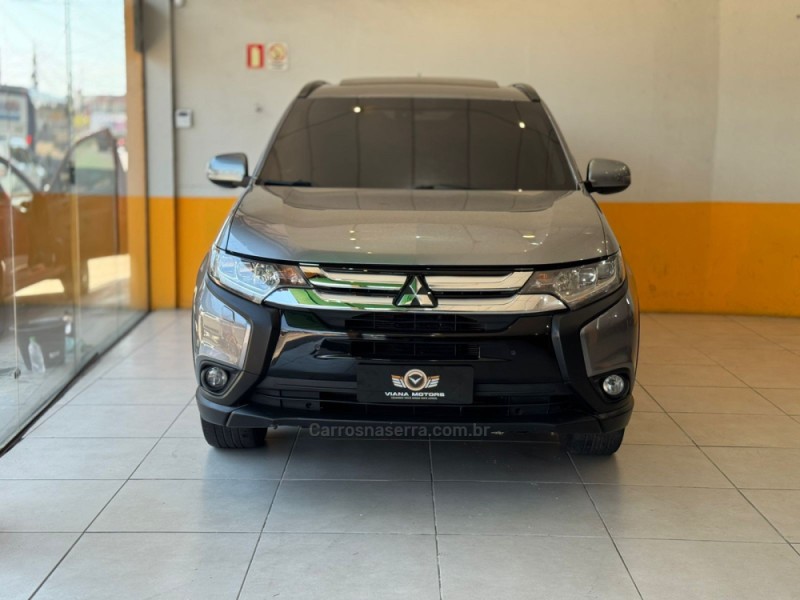 OUTLANDER 3.0 GT 4X4 V6 24V GASOLINA 4P AUTOMÁTICO - 2016 - SAPUCAIA DO SUL