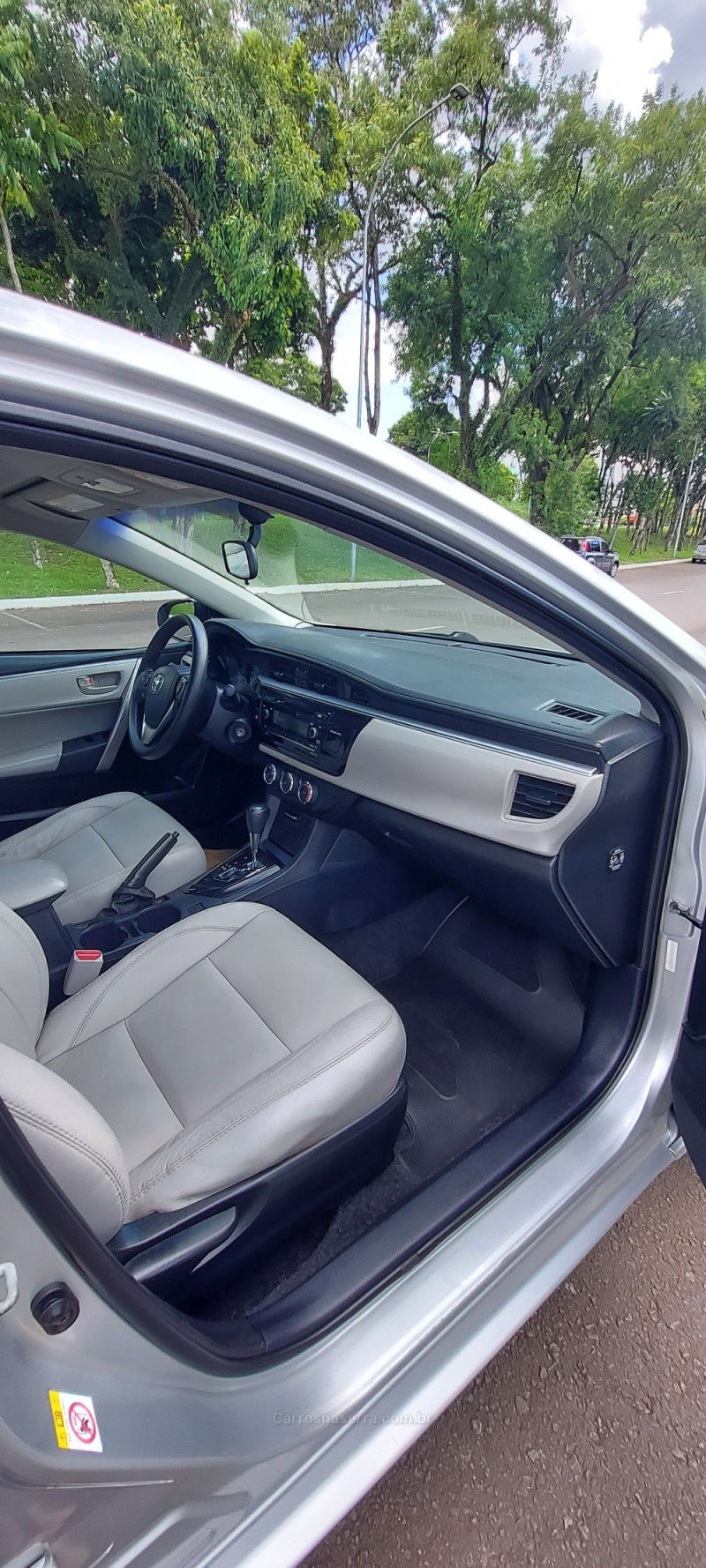 COROLLA 1.8 GLI 16V FLEX 4P AUTOMÁTICO - 2016 - BOM PRINCíPIO