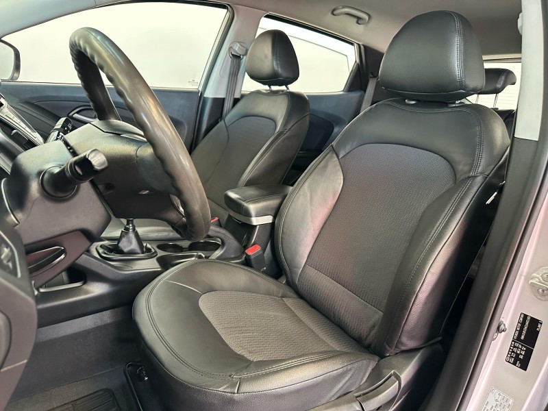 IX35 2.0 MPI 4X2 16V FLEX 4P MANUAL - 2012 - CAXIAS DO SUL