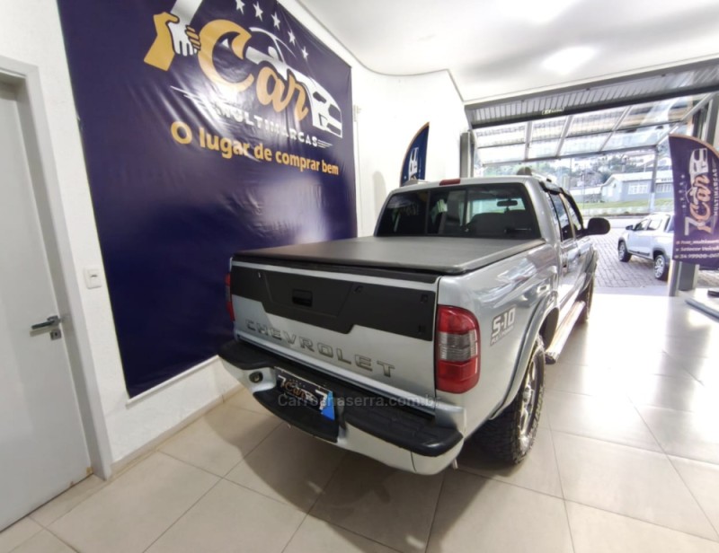 S10 2.4 MPFI EXECUTIVE 4X2 CD 8V FLEX 4P MANUAL - 2011 - ANTôNIO PRADO