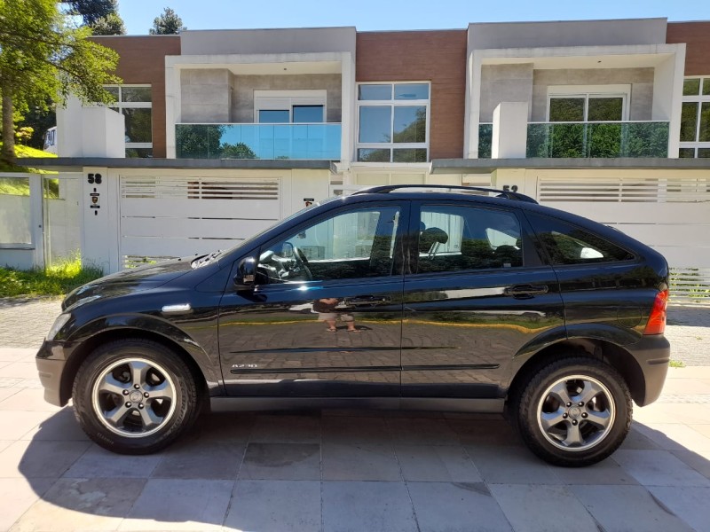 ACTYON 2.3 GLX 4X2 16V 150CV GASOLINA 4P AUTOMÁTICO - 2011 - FARROUPILHA