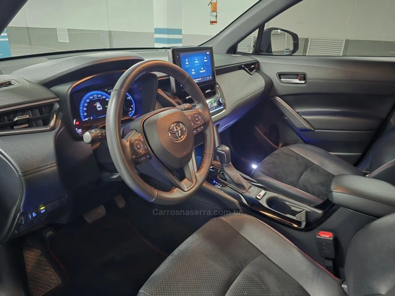 COROLLA 2.0 CROSS GR-S 16V FLEX 4P AUTOMÁTICO - 2023 - PORTO ALEGRE