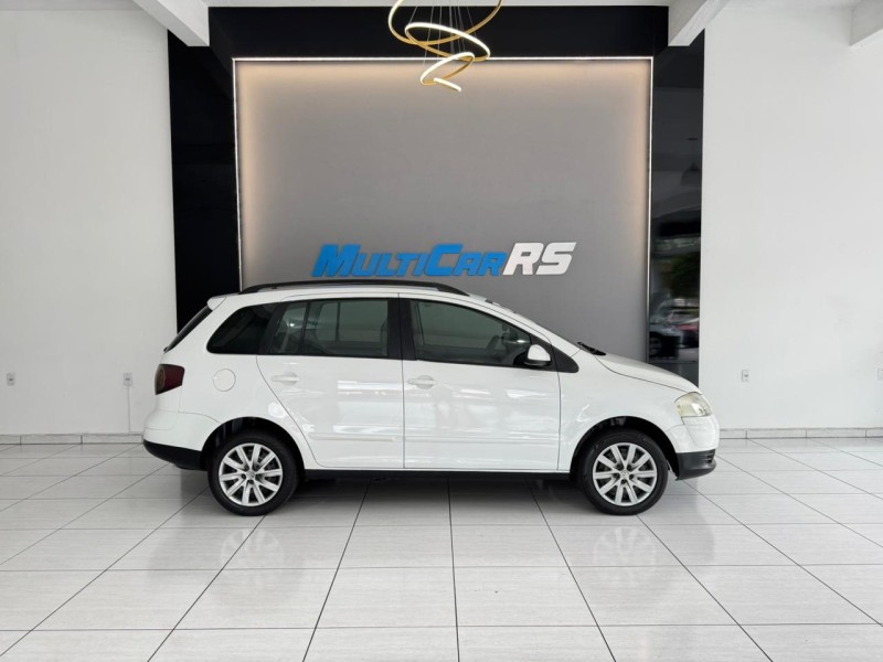 SPACEFOX 1.6 MI 8V FLEX 4P MANUAL - 2009 - ESTâNCIA VELHA