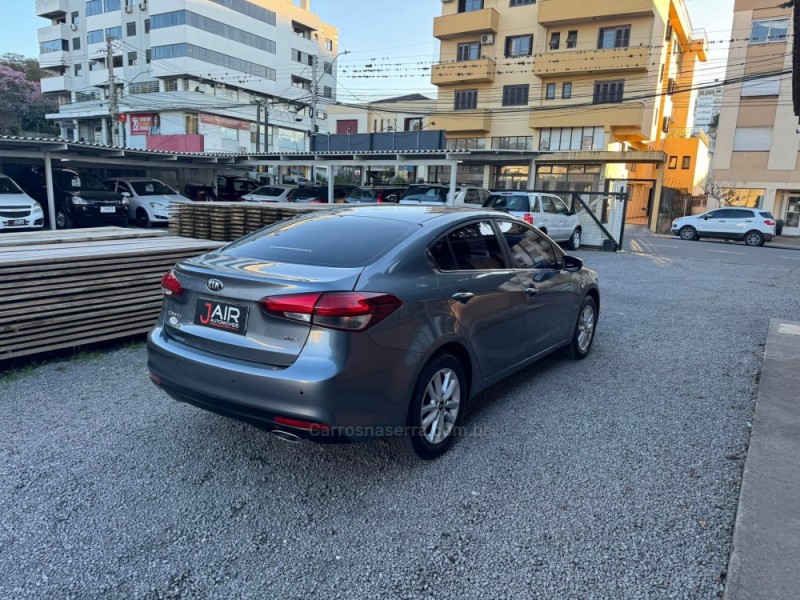 CERATO 1.6 16V SX4 FLEX 4P AUTOMÁTICO - 2018 - GARIBALDI