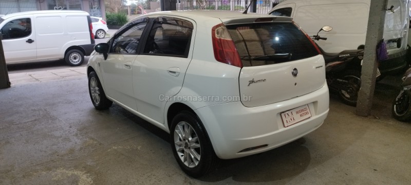 PUNTO 1.4 ATTRACTIVE ITALIA 8V FLEX 4P MANUAL - 2012 - BENTO GONçALVES