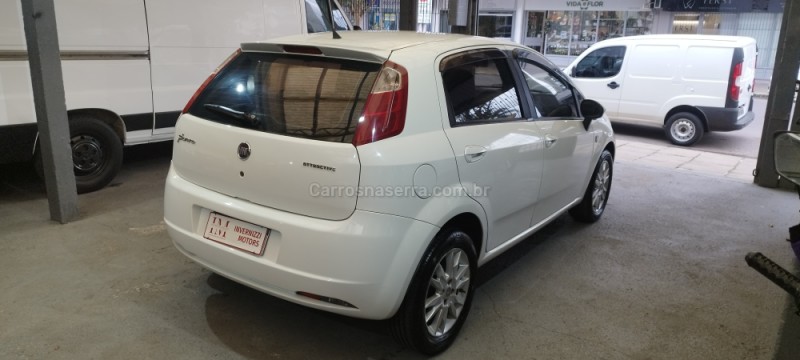 PUNTO 1.4 ATTRACTIVE ITALIA 8V FLEX 4P MANUAL - 2012 - BENTO GONçALVES