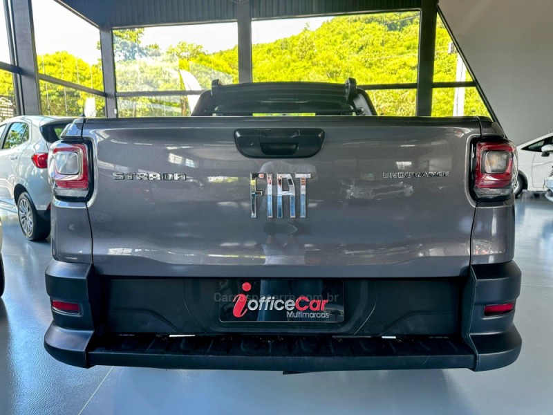 STRADA 1.4 EVO FREEDOM CS 8V FLEX 2P MANUAL - 2023 - TRêS COROAS