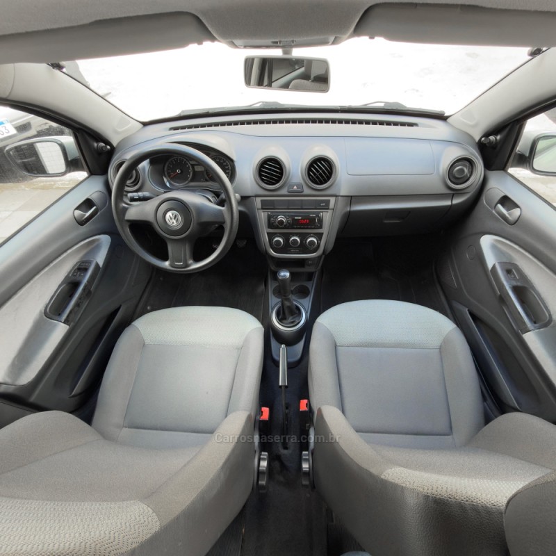 VOYAGE 1.0 MI TRENDLINE 8V FLEX 4P MANUAL - 2009 - FLORES DA CUNHA