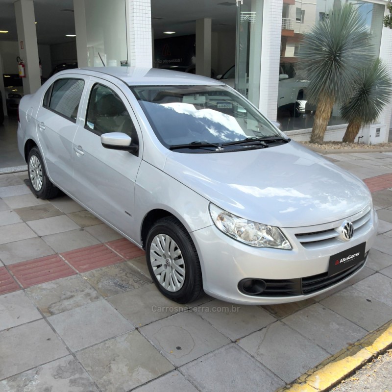 VOYAGE 1.0 MI TRENDLINE 8V FLEX 4P MANUAL - 2009 - FLORES DA CUNHA
