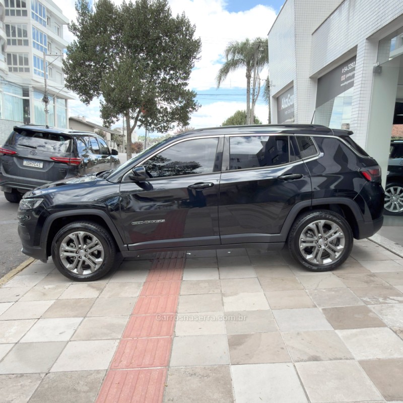 COMPASS 1.3 LONGITUDE T270 16V TURBO 4X2 FLEX 4P AUTOMÁTICO - 2023 - FLORES DA CUNHA