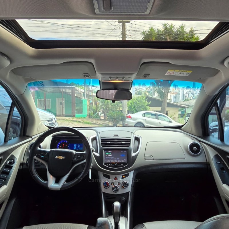 TRACKER 1.8 MPFI LTZ 4X2 16V FLEX 4P AUTOMÁTICO - 2015 - CAXIAS DO SUL