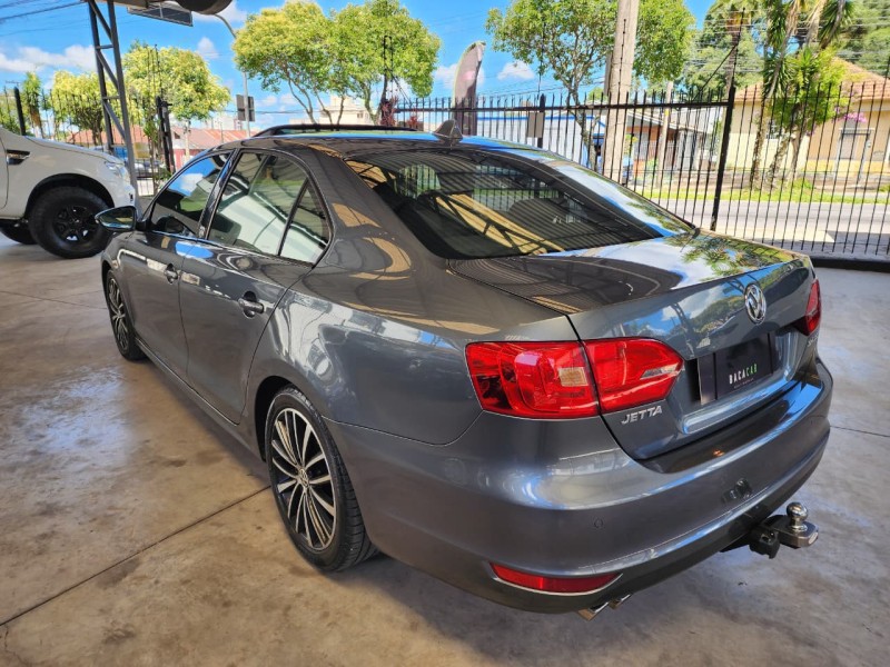 JETTA 2.0 TSI DSG HIGHLINE 200CV GASOLINA 4P AUTOMÁTICO - 2012 - CAXIAS DO SUL