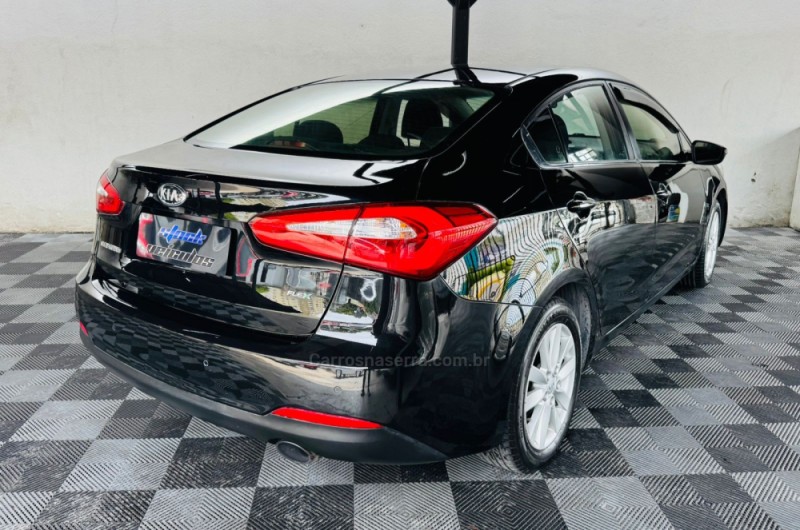 CERATO 1.6 SX3 16V GASOLINA 4P MANUAL - 2014 - NOVO HAMBURGO