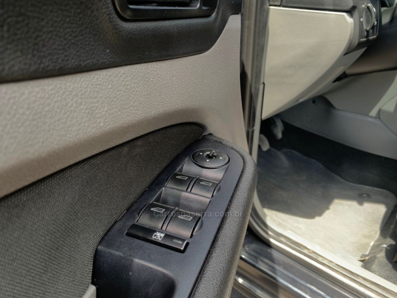 FOCUS 1.6 SE 16V FLEX 4P MANUAL - 2013 - SANTA CRUZ DO SUL