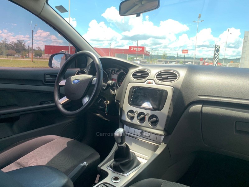 FOCUS 1.6 SE 16V FLEX 4P MANUAL - 2013 - SANTA CRUZ DO SUL