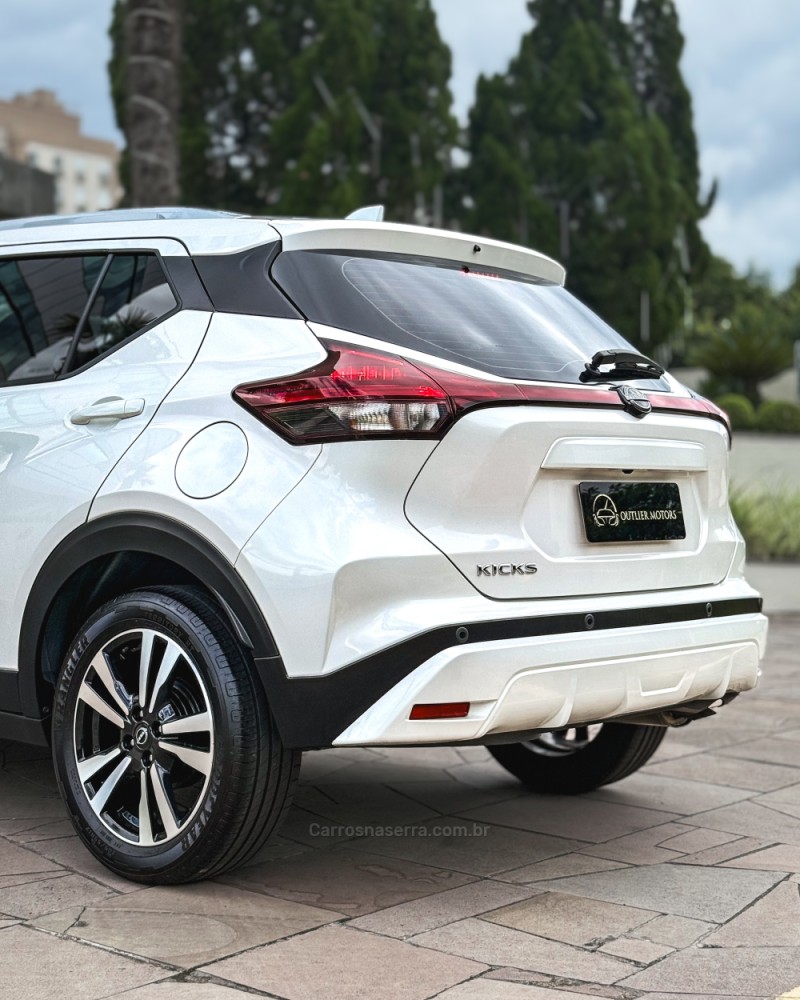 KICKS 1.0 ADVANCE TURBO FLEX 4P AUTOMÁTICO - 2024 - NOVO HAMBURGO