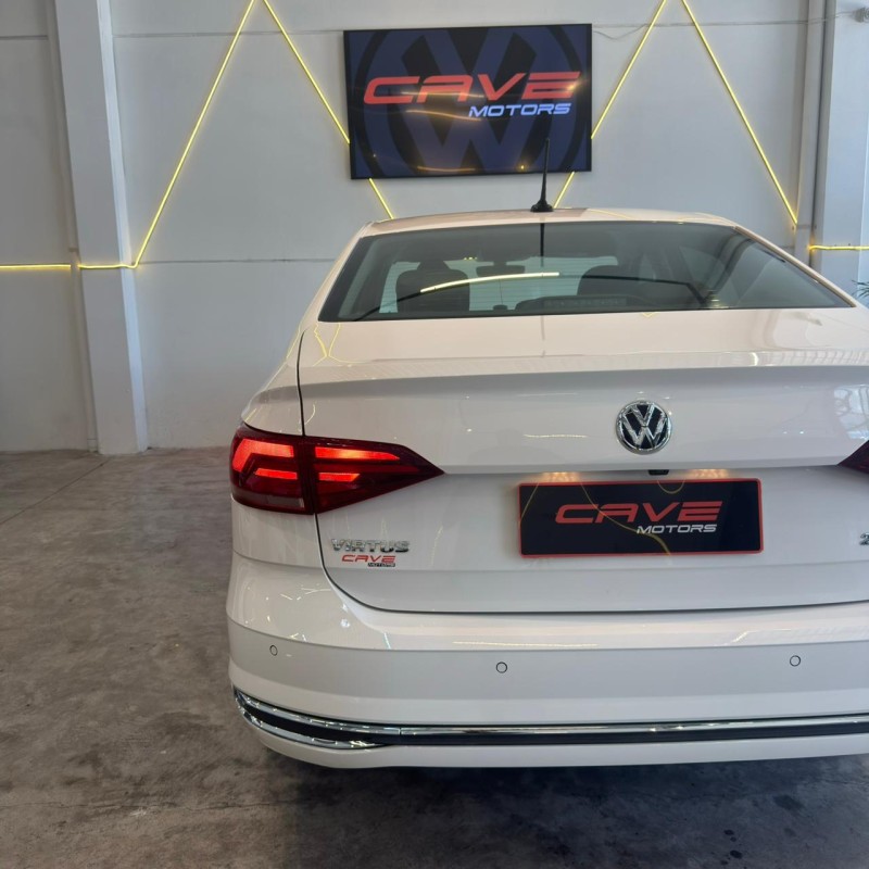 VIRTUS 1.0 200 TSI HIGHLINE AUTOMÁTICO - 2021 - CAXIAS DO SUL