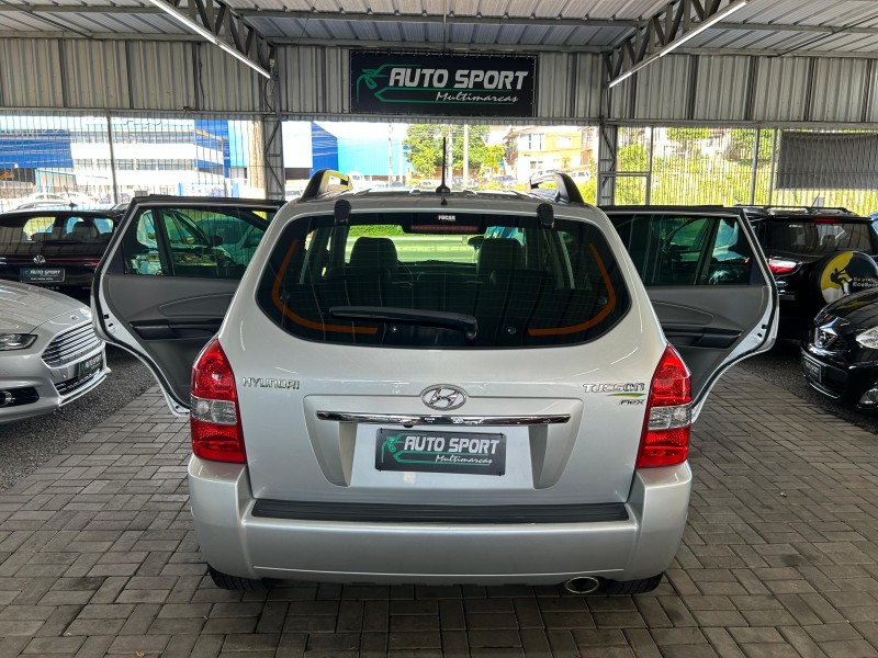 TUCSON 2.0 MPFI GLS 16V 143CV 2WD FLEX 4P AUTOMÁTICO - 2016 - CAXIAS DO SUL