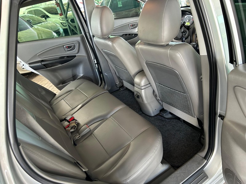 TUCSON 2.0 MPFI GLS 16V 143CV 2WD FLEX 4P AUTOMÁTICO - 2016 - CAXIAS DO SUL