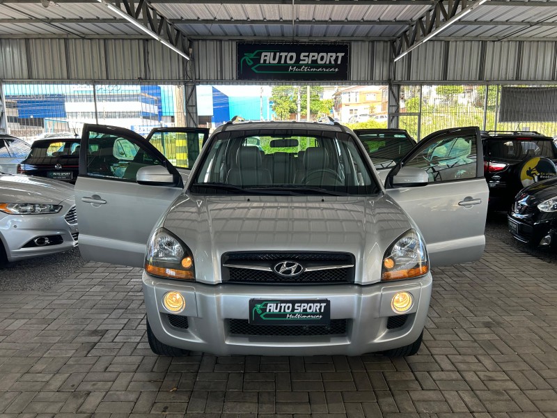 TUCSON 2.0 MPFI GLS 16V 143CV 2WD FLEX 4P AUTOMÁTICO - 2016 - CAXIAS DO SUL