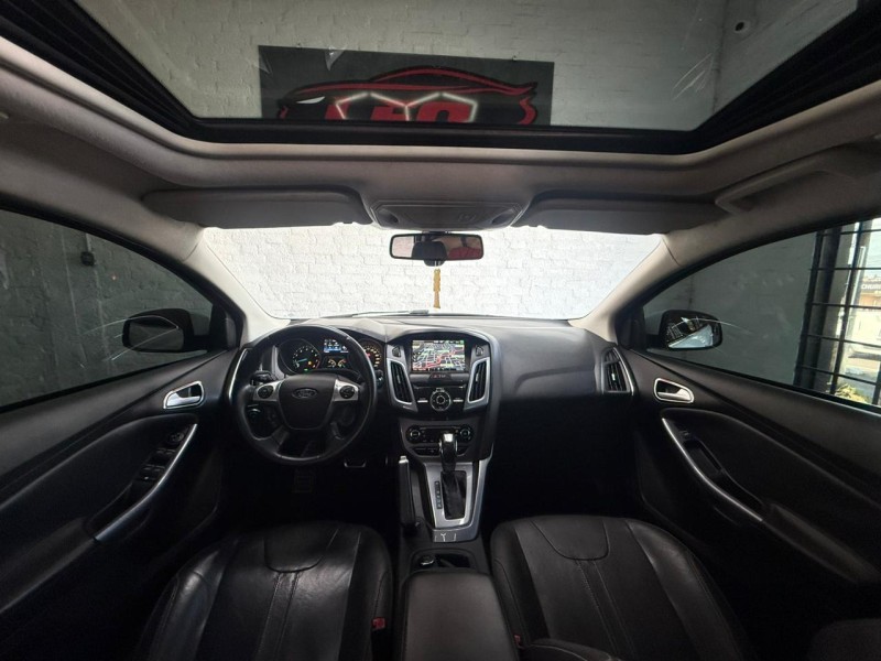 FOCUS 2.0 TITANIUM HATCH 16V FLEX 4P AUTOMÁTICO - 2015 - CAXIAS DO SUL