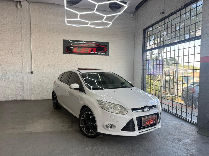 FOCUS 2.0 TITANIUM HATCH 16V FLEX 4P AUTOMÁTICO - 2015 - CAXIAS DO SUL