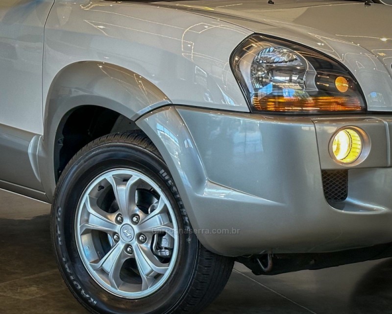 TUCSON 2.0 MPFI GLS BASE 16V 143CV 2WD FLEX 4P AUTOMÁTICO - 2014 - GARIBALDI